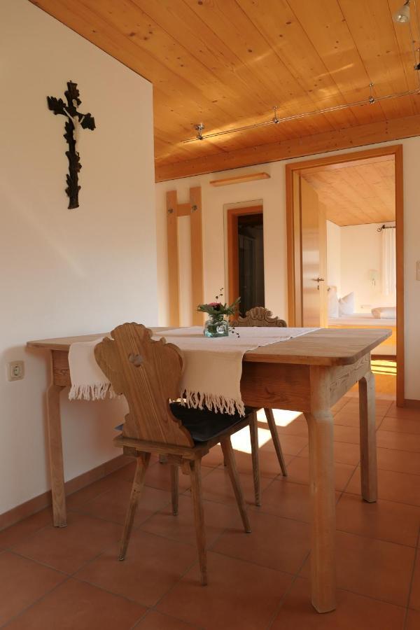 Gaestehaus Egender Apartamento *